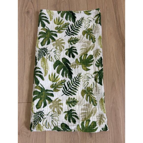 Little Unicorn Cotton Muslin Swaddle Blanket - Tropical Leaf - Picture 2 of 6